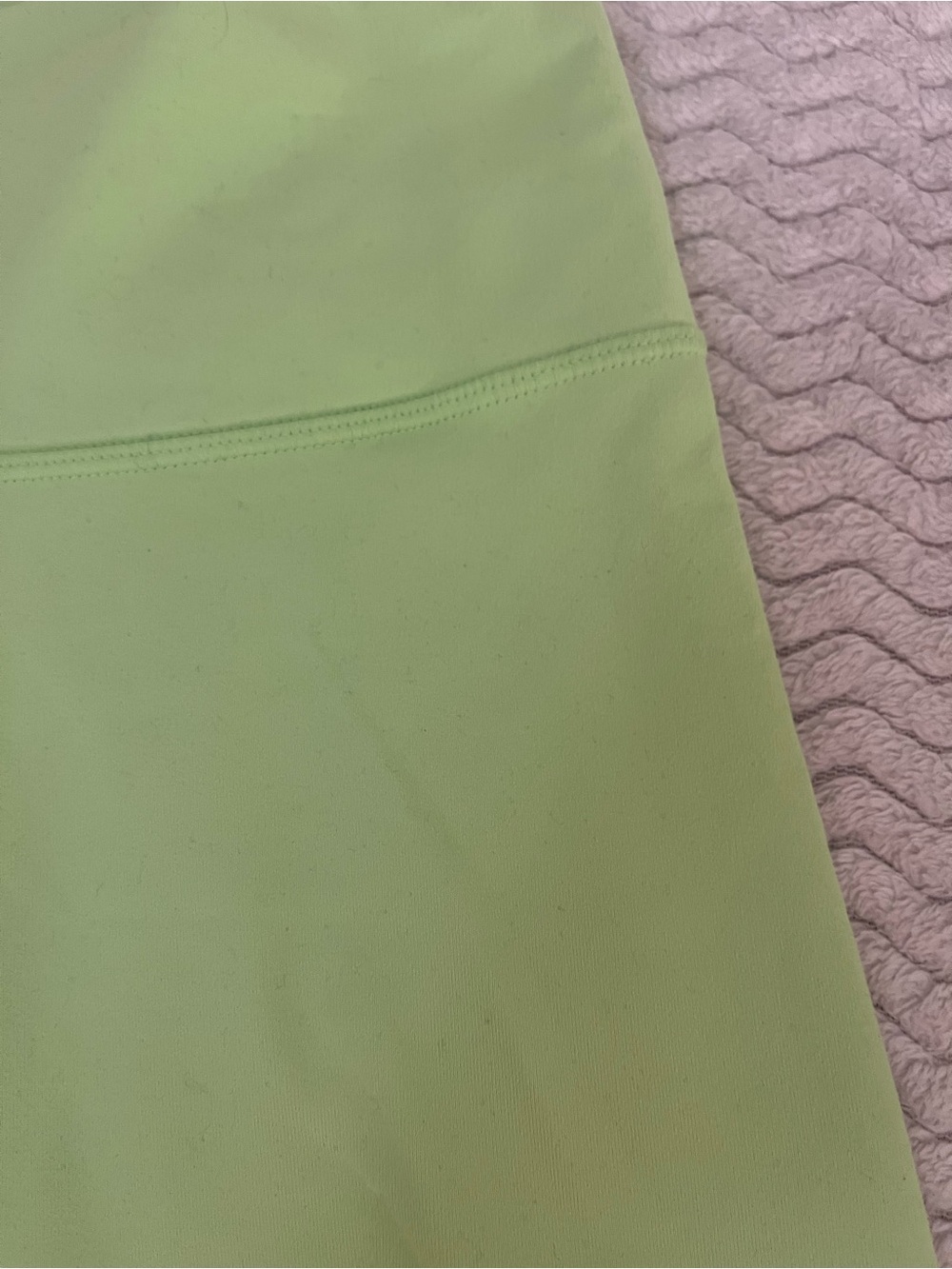 ARITZIA TNA High-Waist Compression Bike Shorts - Lime Green - Picture 2 of 4